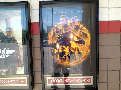 Book Store «Barnes & Noble», reviews and photos, 1991 Sproul Rd, Broomall, PA 19008, USA