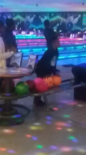 Bowling Alley «Premier Bowling and Recreation Center», reviews and photos, 11400 E State Rte 350, Raytown, MO 64138, USA