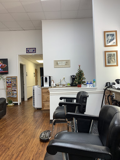 Barber Shop «610 Barber Shop», reviews and photos, 325 Garrisonville Rd #106, Stafford, VA 22554, USA