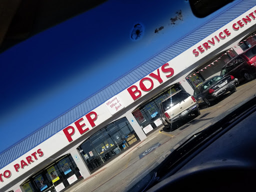 Auto Parts Store «Pep Boys Auto Parts & Service», reviews and photos, 4401 San Dario Ave, Laredo, TX 78041, USA