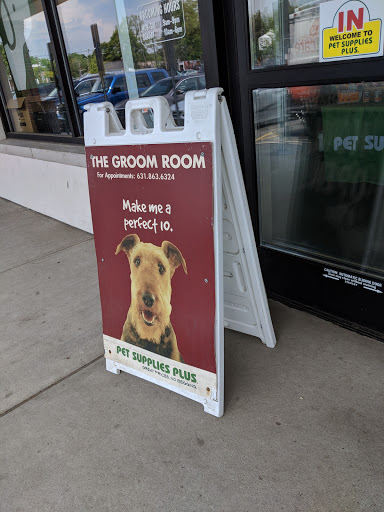 Pet Supply Store «Pet Supplies Plus», reviews and photos, 126 E Main St, Smithtown, NY 11787, USA