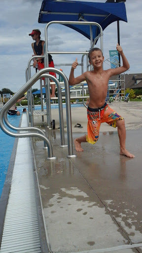 Water Park «Otter Cove Aquatic Park», reviews and photos, 3615 Campton Hills Dr, St Charles, IL 60175, USA