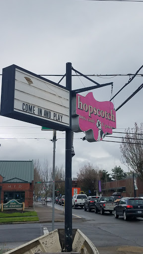 Toy Store «Hopscotch Toys», reviews and photos, 103 SE Baker St, McMinnville, OR 97128, USA