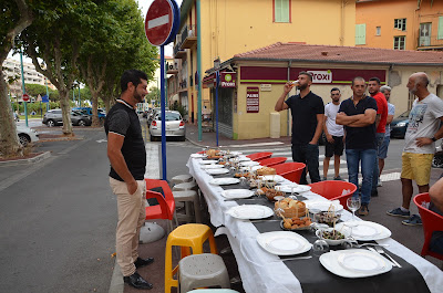 Tugas Bar Menton à Menton