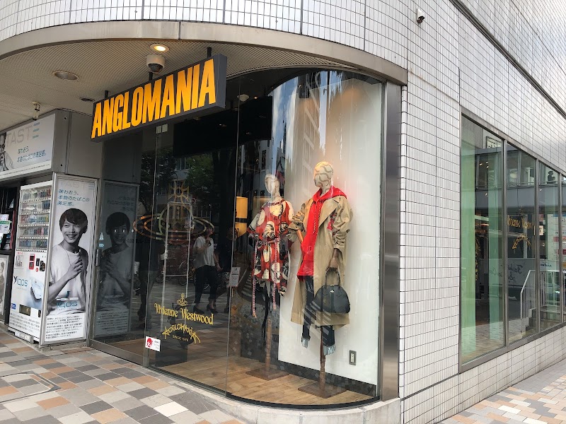 ヴィヴィアン・ウエストウッド レッドレーベル コンセプトストア 名古屋パルコ店