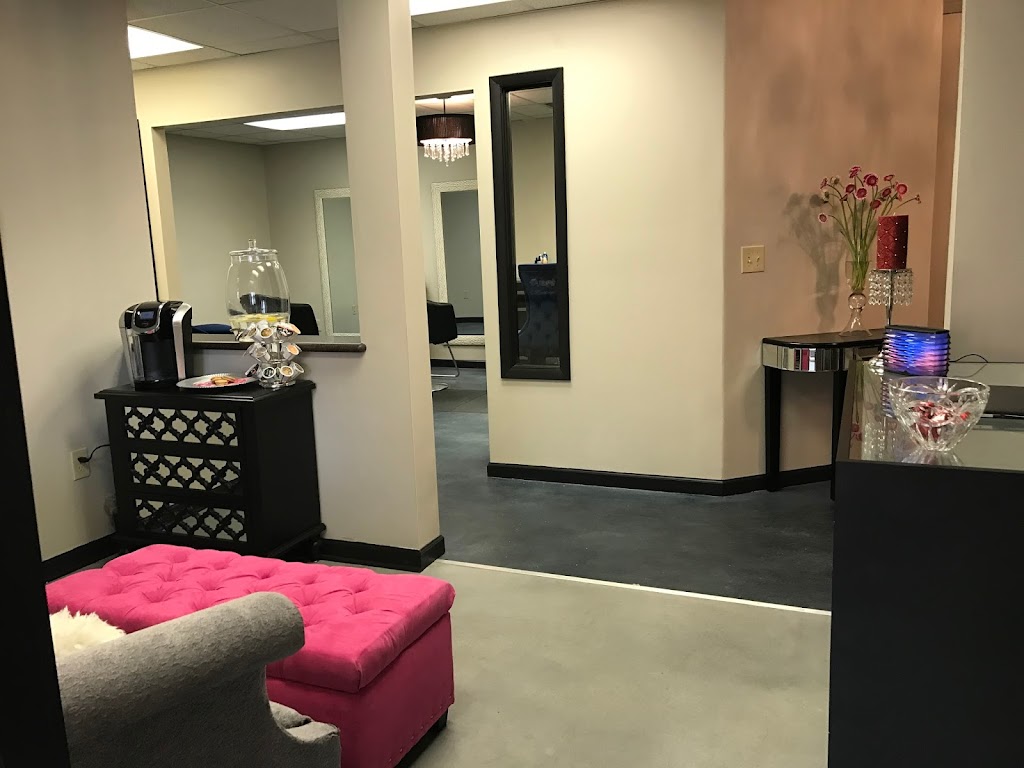 Hot Spot Hair Studio 44141