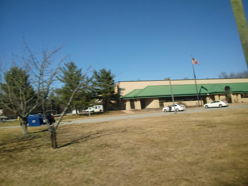 Post Office «United States Postal Service», reviews and photos, 111 Sheldon Rd, Manchester, CT 06042, USA