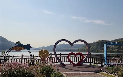 Banwol Lake Park image