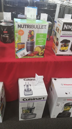 Electronics Store «Best Buy», reviews and photos, 615 E Palatine Rd, Arlington Heights, IL 60004, USA