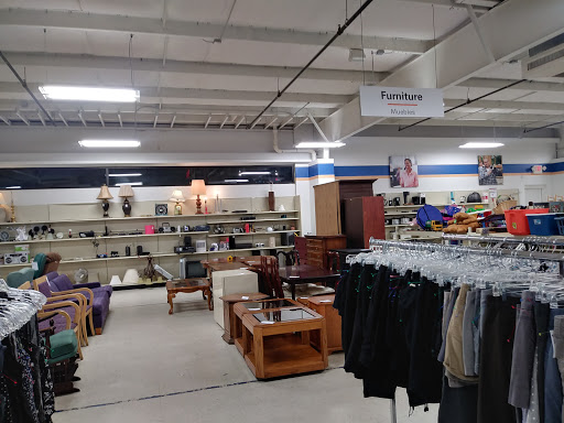 Thrift Store «Goodwill of North Georgia: Snellville Store and Donation Center», reviews and photos, 2340 Ronald Reagan Pkwy, Snellville, GA 30078, USA