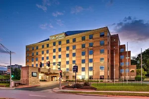 Four Points by Sheraton Omaha Midtown image