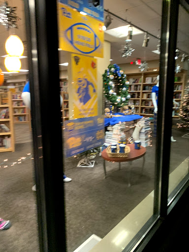 Book Store «The University Store on Fifth», reviews and photos, 4000 Fifth Ave, Pittsburgh, PA 15213, USA