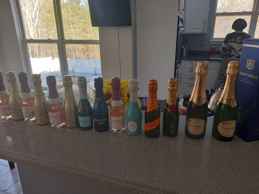 Furniture Store «BOVA Contemporary Furniture», reviews and photos, 12000 Baltimore Ave # 100, Beltsville, MD 20705, USA