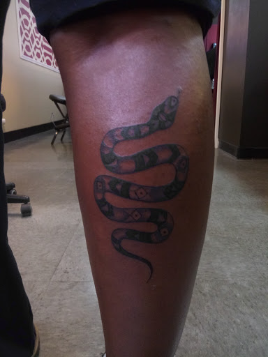 Tattoo Shop «Body By Design», reviews and photos, 13655 S Cicero Ave, Crestwood, IL 60445, USA