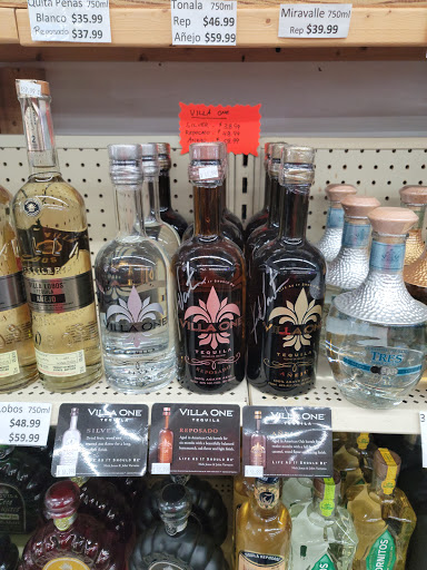 Liquor Store «Berwyn Liquors», reviews and photos, 6335 Cermak Rd, Berwyn, IL 60402, USA