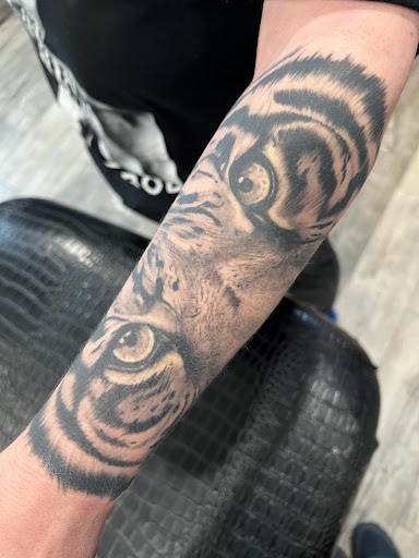 Explore hippie spiritual tattoo ideas, creative tattoo ideas in Kingsford, available at Deft Tattoo Studio