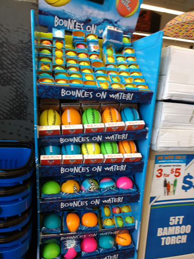 Variety Store «Five Below», reviews and photos, 3910 Commerce Blvd, Dickson City, PA 18519, USA