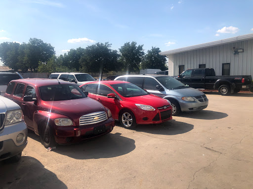 Chilangos Detail Cars LLC en Grand Prairie