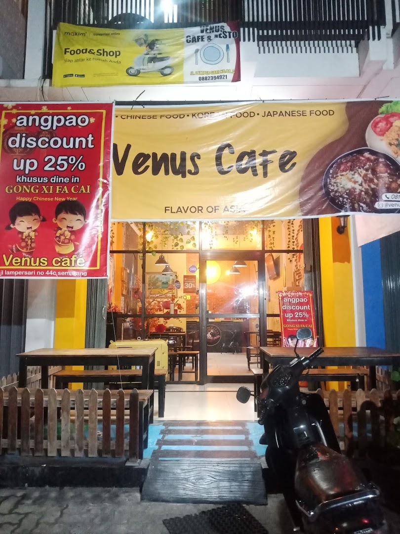 Gambar Venus Cafe