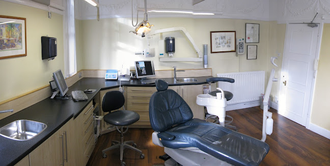 The Dental Wellness Centre - Dentist