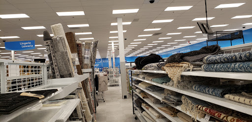 Clothing Store «Ross Dress for Less», reviews and photos, 7065 Cermak Rd, Berwyn, IL 60402, USA