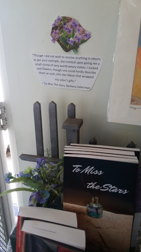 Book Store «Pipe & Thimble Bookstore», reviews and photos, 24830 Narbonne Ave, Lomita, CA 90717, USA