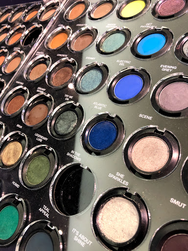 Cosmetics Store «MAC Cosmetics», reviews and photos, 189 The Grove Dr, Los Angeles, CA 90036, USA