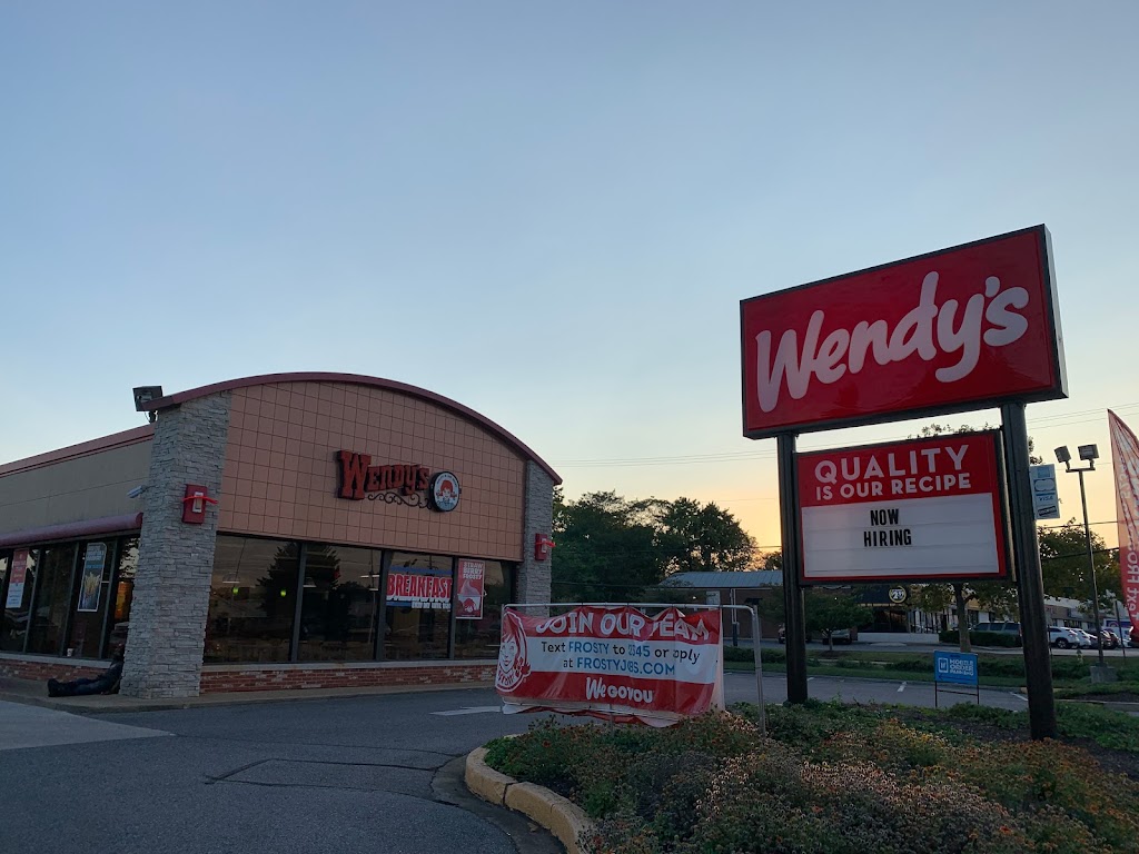 Wendy's 21401
