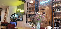 Atmosphère du Restaurant libanais RAAD Four Libanais à Paris - n°12