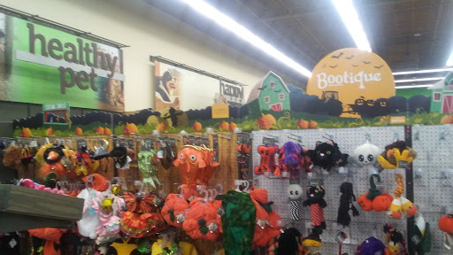 Pet Supply Store «Petco Animal Supplies», reviews and photos, 1945 W Palmetto St #250, Florence, SC 29501, USA