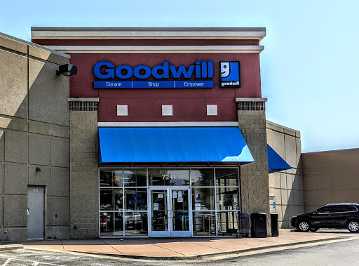 Charity «Goodwill», reviews and photos