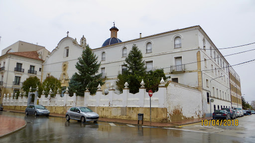 Santa Ana College, Escuela en Utiel,Valencia