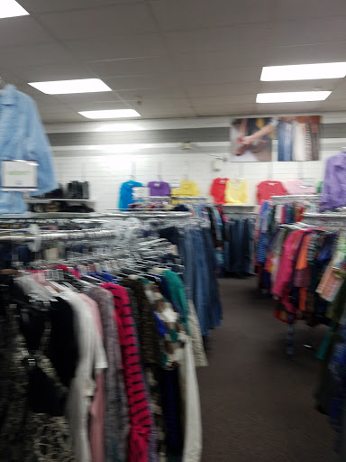 Thrift Store «Deseret Industries», reviews and photos, 1020 W Broadway Rd, Mesa, AZ 85210, USA