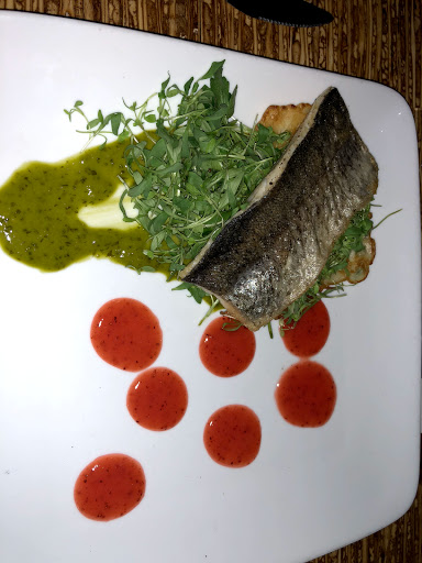 New American Restaurant «Justus Drugstore - A Restaurant», reviews and photos, 106 W Main St, Smithville, MO 64089, USA