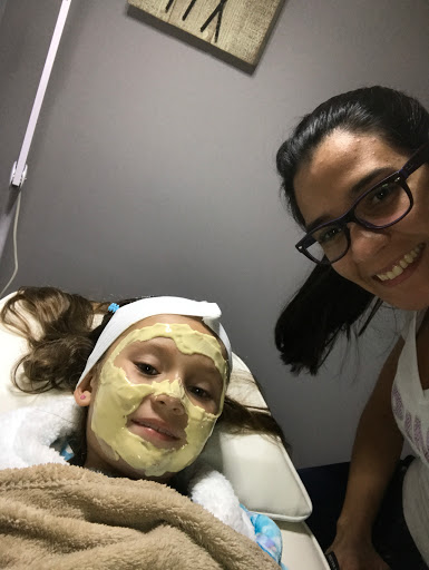 Hair Salon «Pink and Blue Kids Salon Spa Parties», reviews and photos, 9851 NW 58th St, Doral, FL 33178, USA