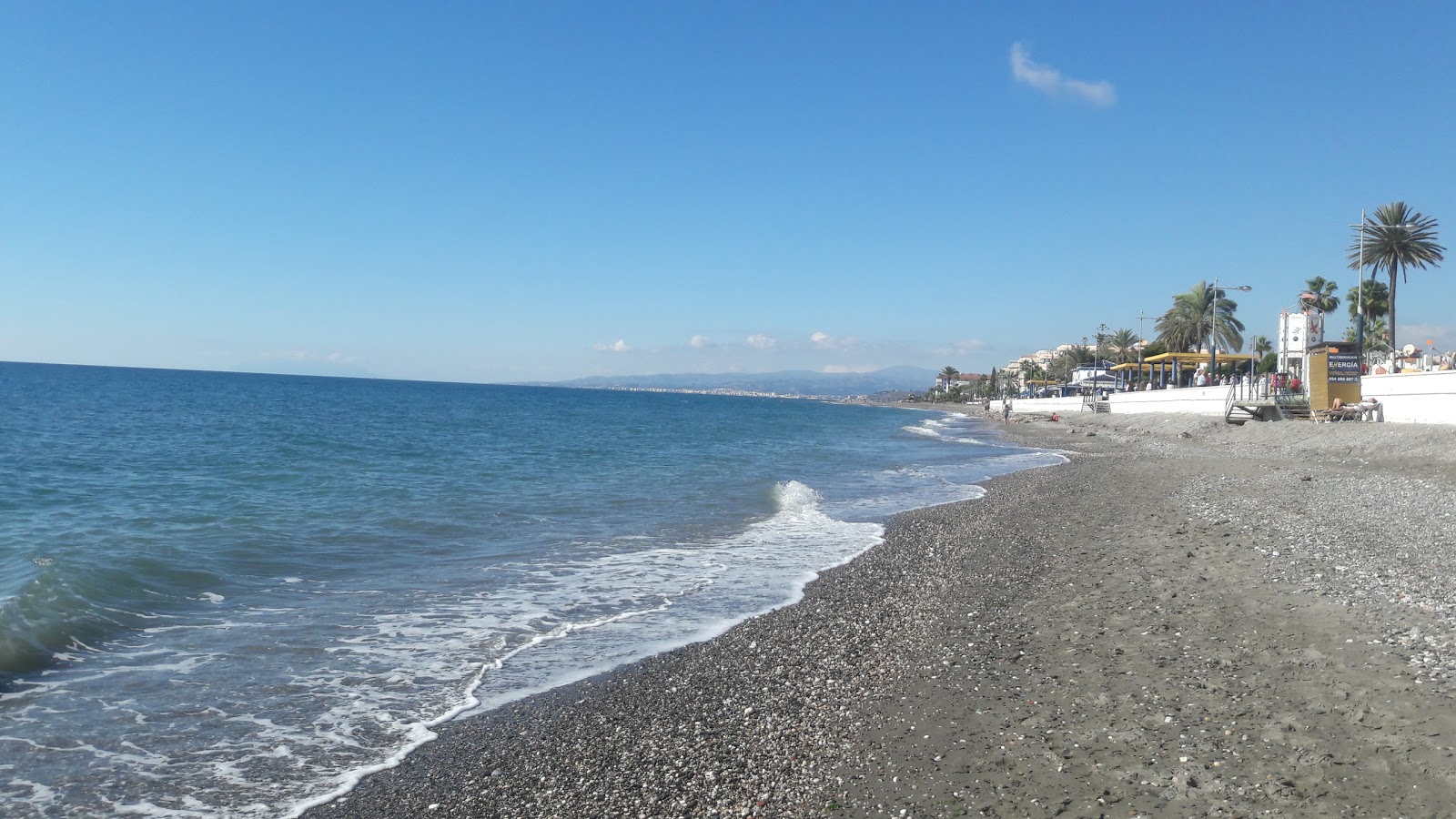 Foto af Torrox Strand med rummelig kyst