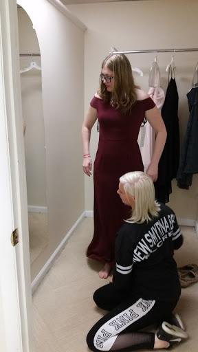 Bridal Shop «J & B Bridals & Formals», reviews and photos, 136 S Main St, Chambersburg, PA 17201, USA