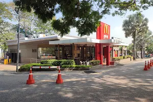 McDonald's Bandar Tun Hussein Onn DT image