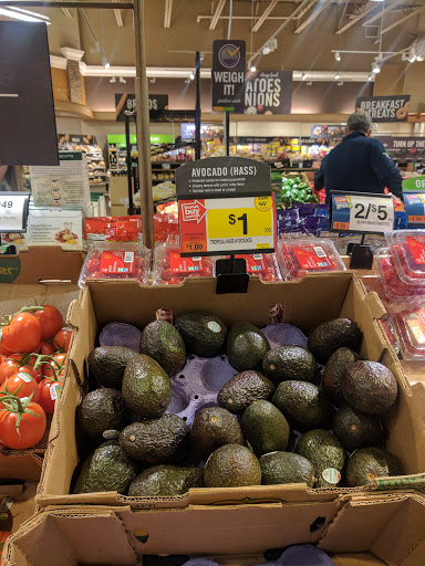 Grocery Store «Giant Food Stores», reviews and photos, 116 West Township Line Road, Havertown, PA 19083, USA