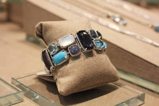 Jewelry Store «TIVOL», reviews and photos, 4721 W 119th St, Overland Park, KS 66209, USA