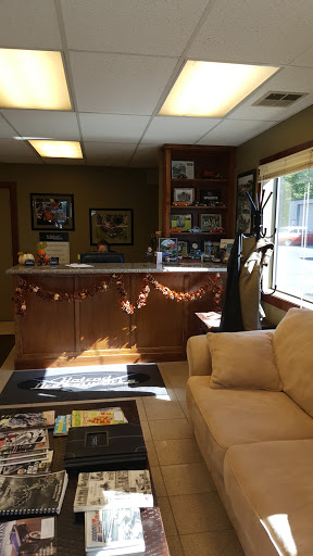 Auto Repair Shop «Hot Rod Dreamworks & Collision Repair LLC», reviews and photos, 24315 S Hwy 99 E, Canby, OR 97013, USA