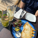 Photo n°2 de l'avis de Elmira. fait le 05/03/2022 à 17:03 sur le  Club Nau à Ferragudo