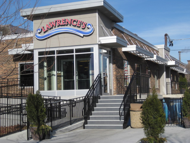 Lawrence's Fish & Shrimp 60616