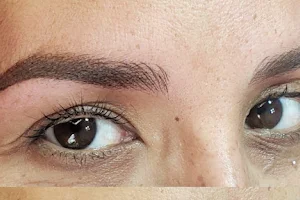 Tamara Saux Microblading image