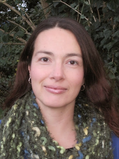 Daniela Lourenco - Counselling and Psychotherapy
