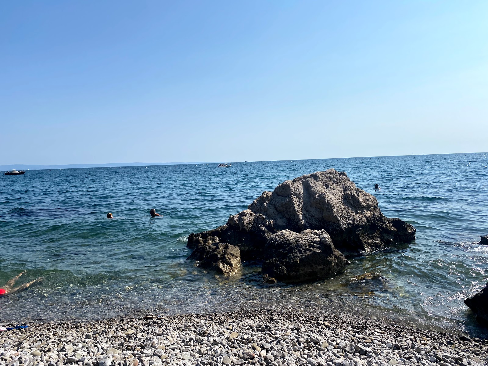 Foto van Spiaggia Liburnia gelegen in een natuurlijk gebied