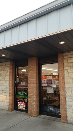 Beer Store «Brew House Liquors», reviews and photos, 8 US-31, Whiteland, IN 46184, USA