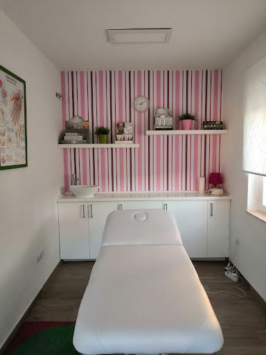 PODOLOGA ANA HERRERO en Langa, Ávila‎