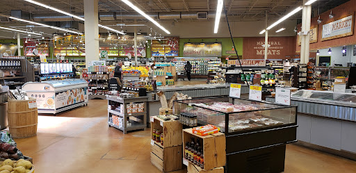 Grocery Store «Fresh Thyme Farmers Market- Greenwood IN», reviews and photos, 8750 US-31, Indianapolis, IN 46227, USA