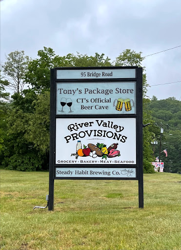 Grocery Store «River Valley Provisions», reviews and photos, 95 Bridge Rd, Haddam, CT 06438, USA